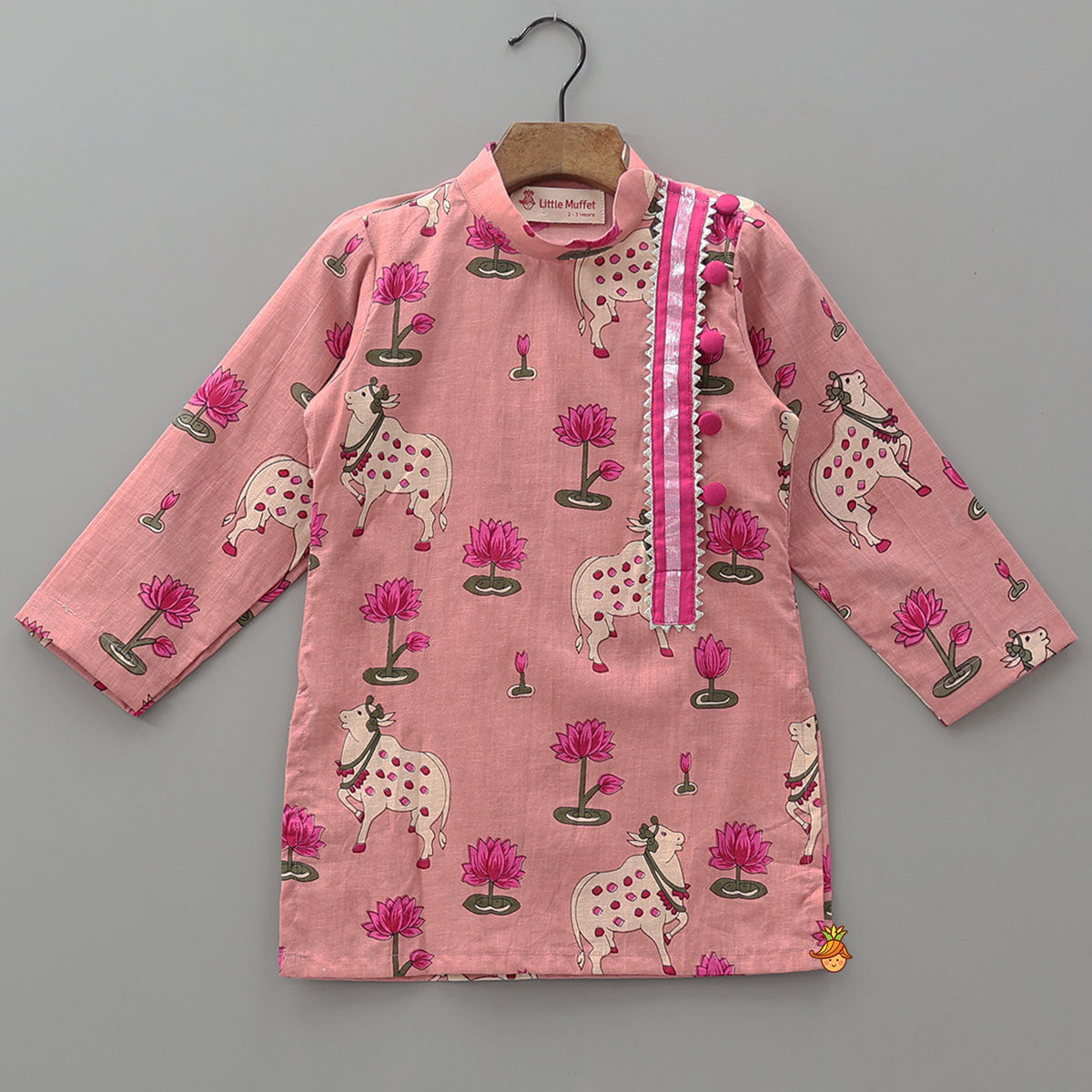 Beautifully Printed Kurta And Dhoti