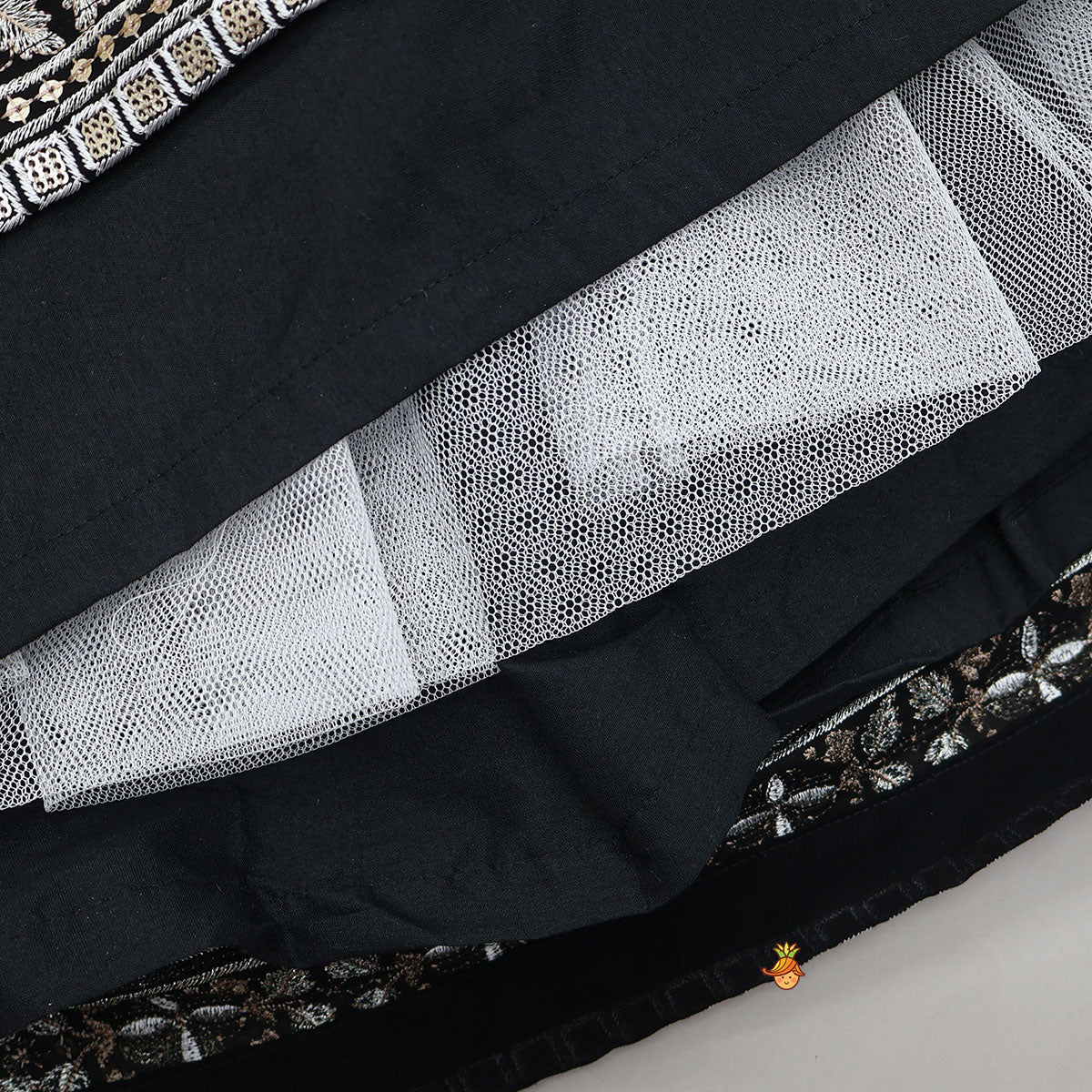 Pre Order: Crop Top And Heavy Thread Embroidered Lehenga With Organza Dupatta