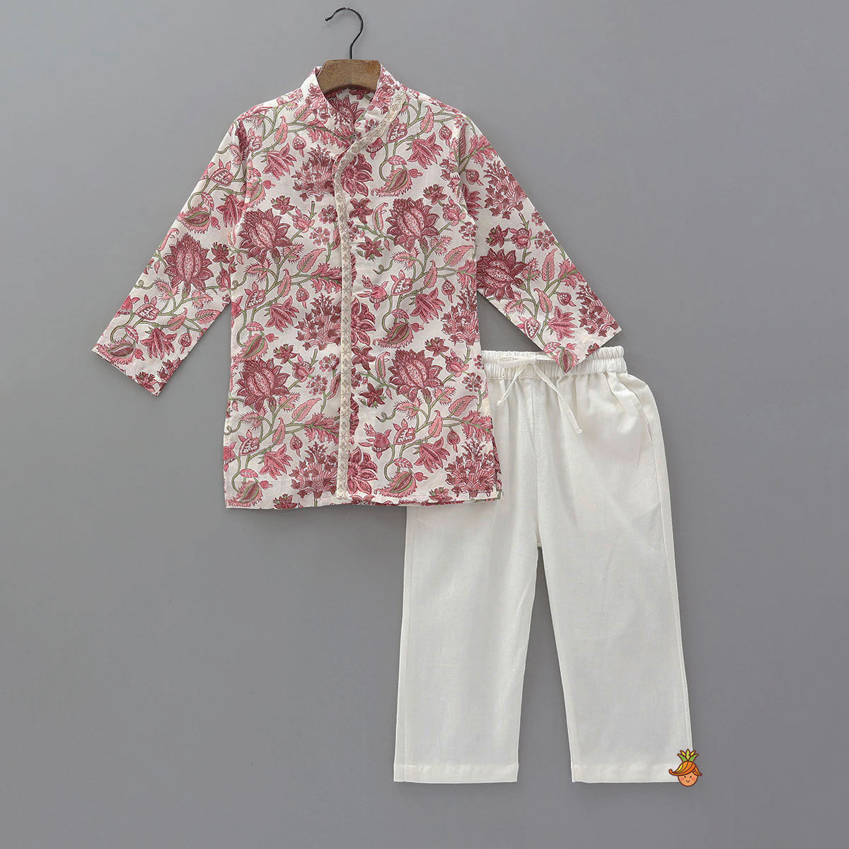 Pre Order: Hand Block Floral Printed Front Open Kurta And Pyjama