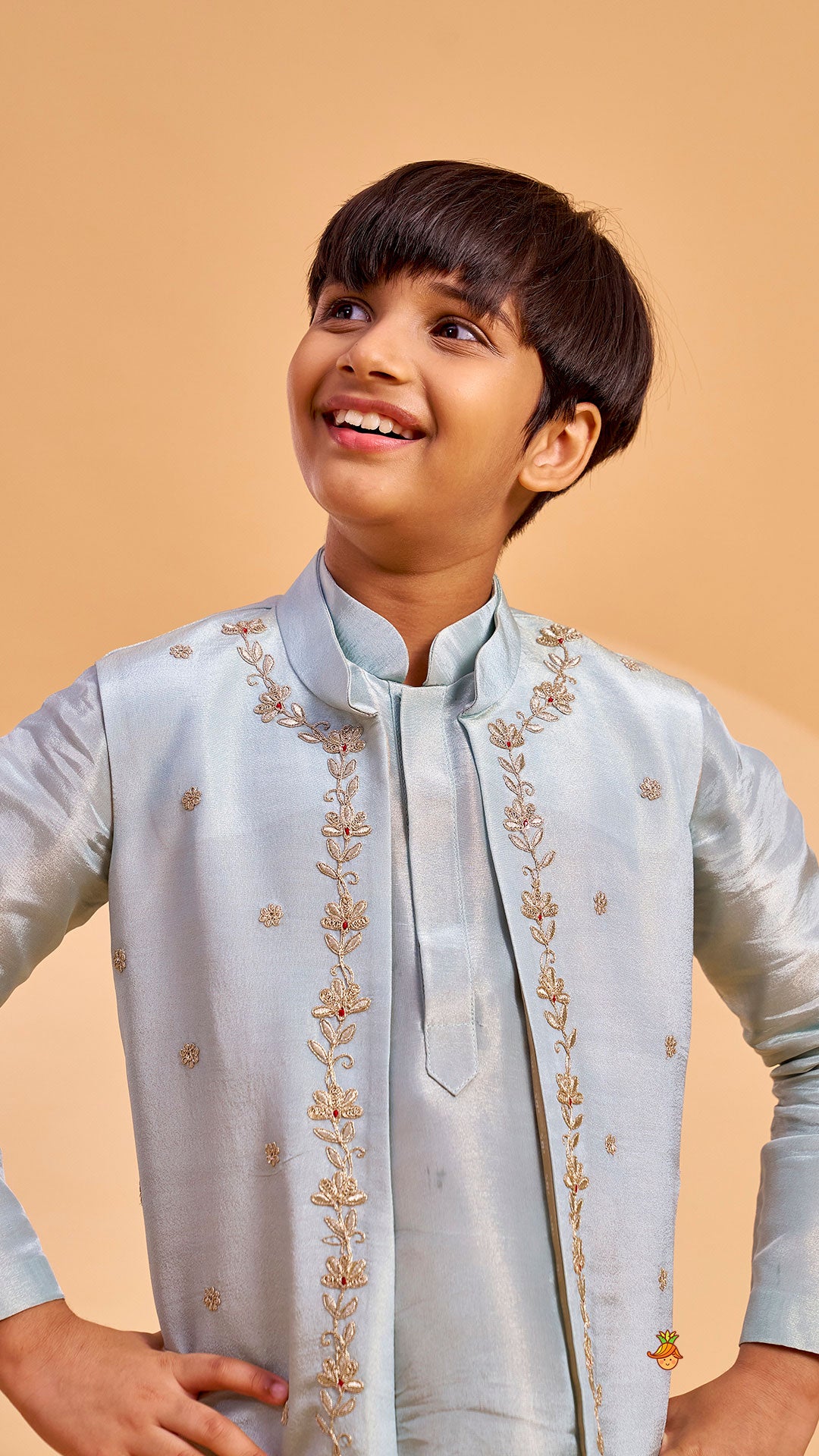 Shimmery Kurta With Open Jacket And Churidar