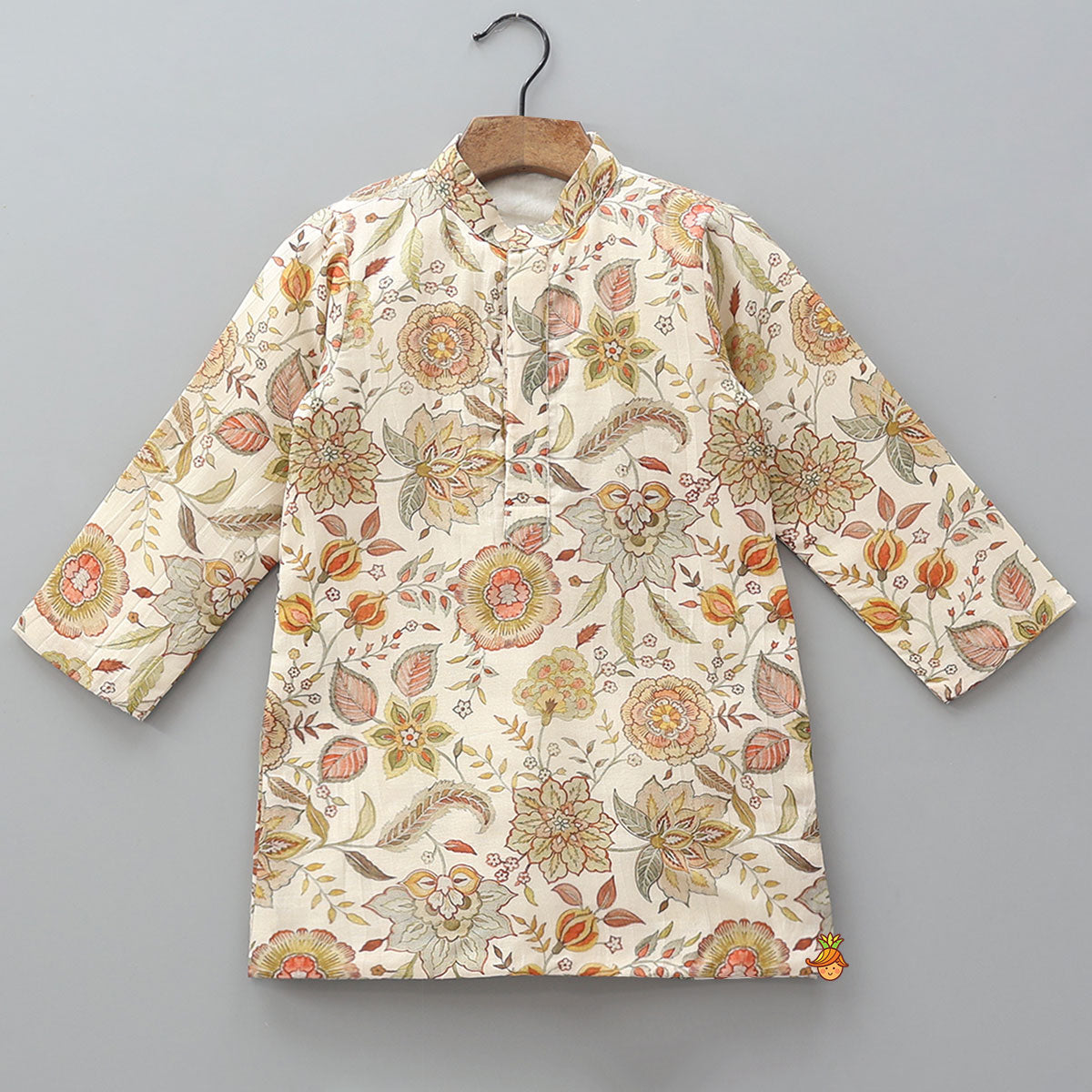 Pre Order: Printed Kurta With Asymmetric Jacket And Churidar