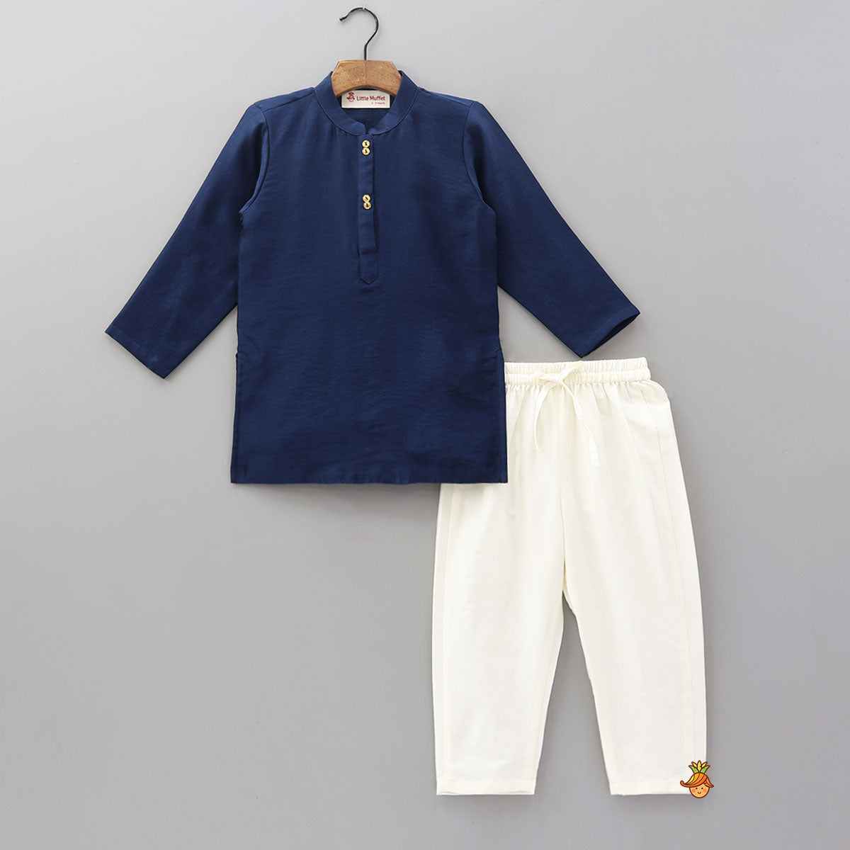 Pre Order: Ethnic Kurta With Thread Embroidered Jacket And Pyjama