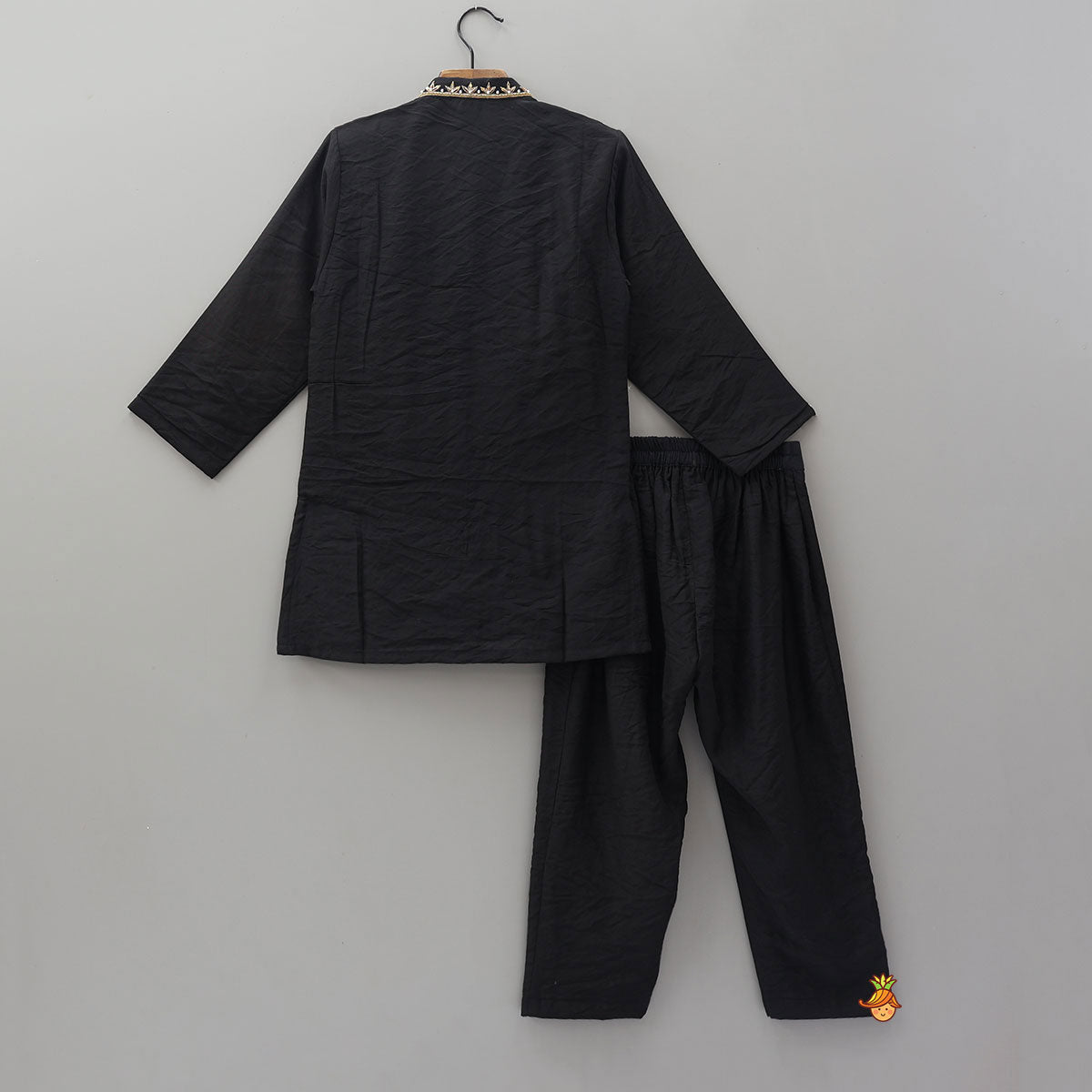 Pre Order: Royal Hand Embroidered Kurta With Pyjama