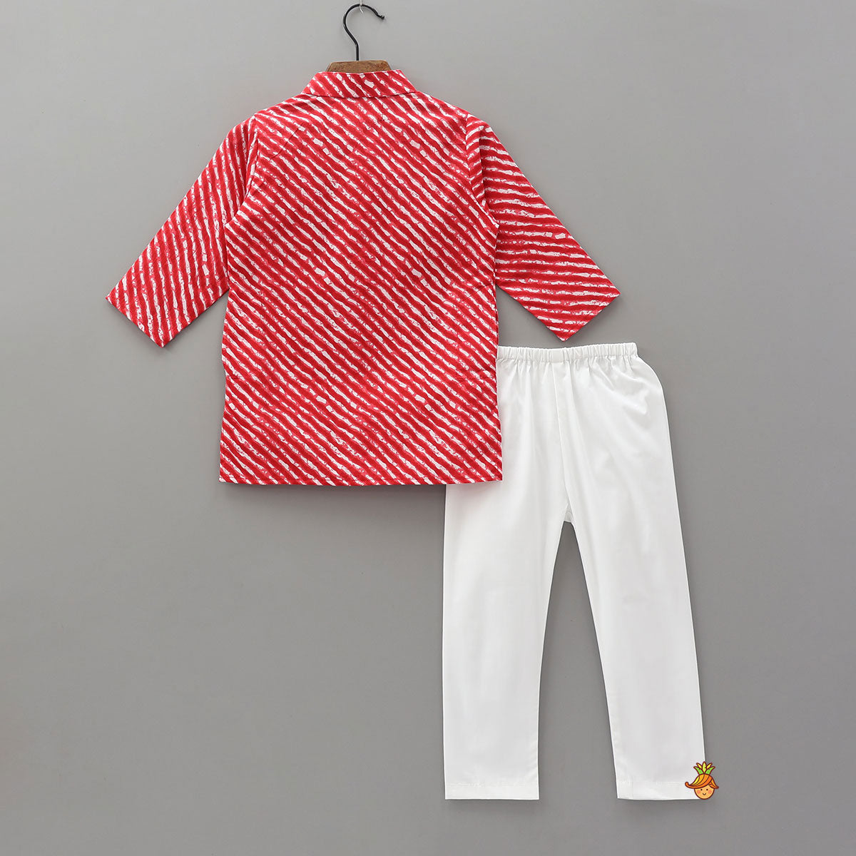 Leheriya Printed Kurta With Pyjama