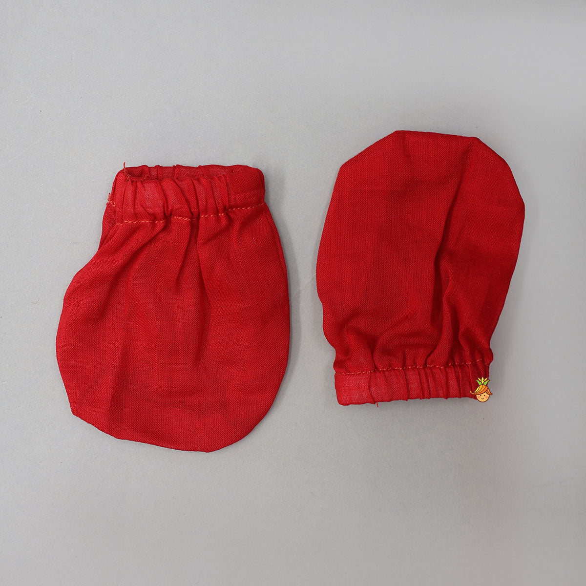 Pre Order: Bandhani Printed Jamna Set With Booties Mittens And Cap