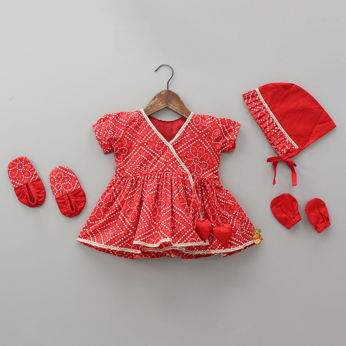 Pre Order: Bandhani Printed Angarkha Style Kurti With Cap Mittens And Booties