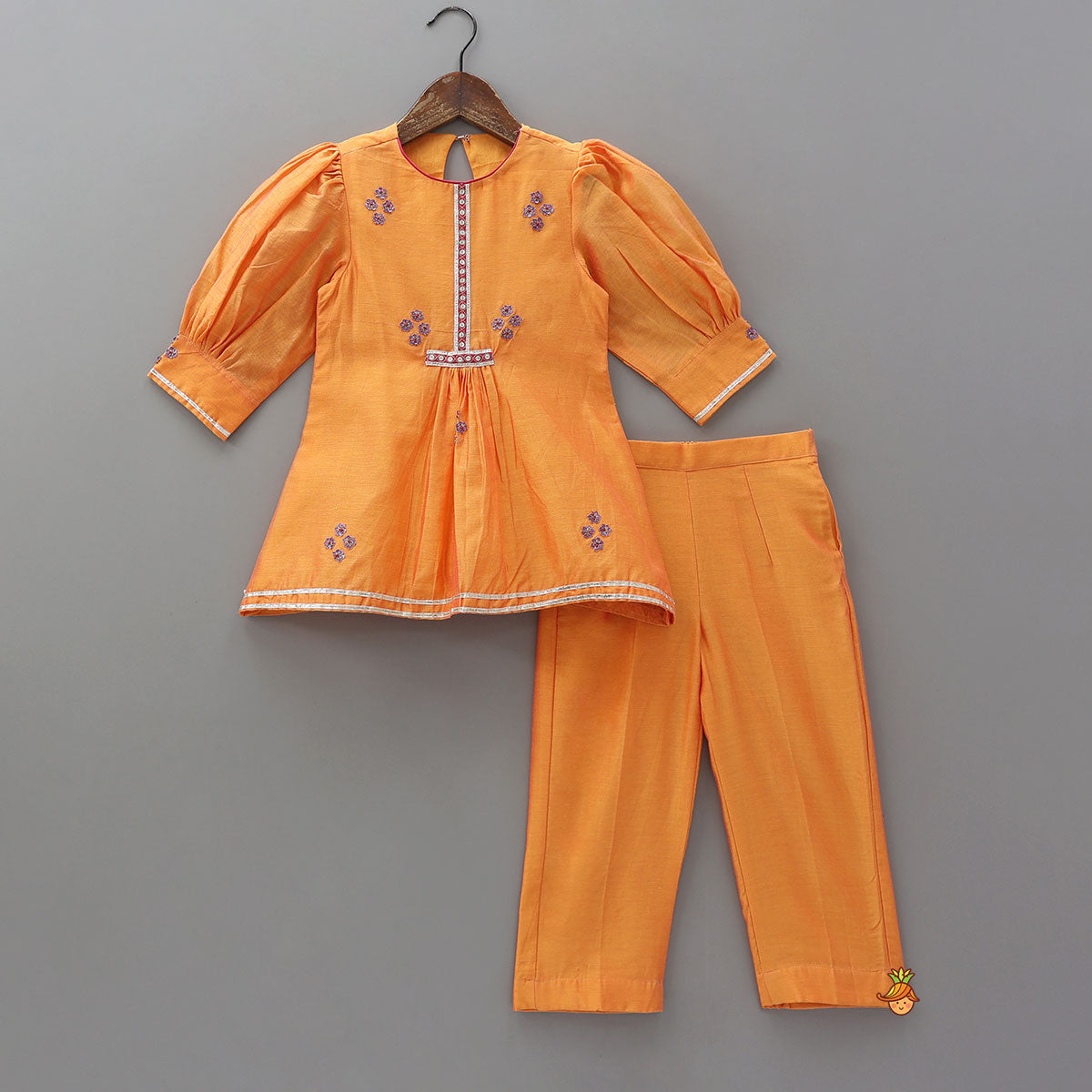 Pre Order: Floral Embroidered Gathered Kurti With Pants