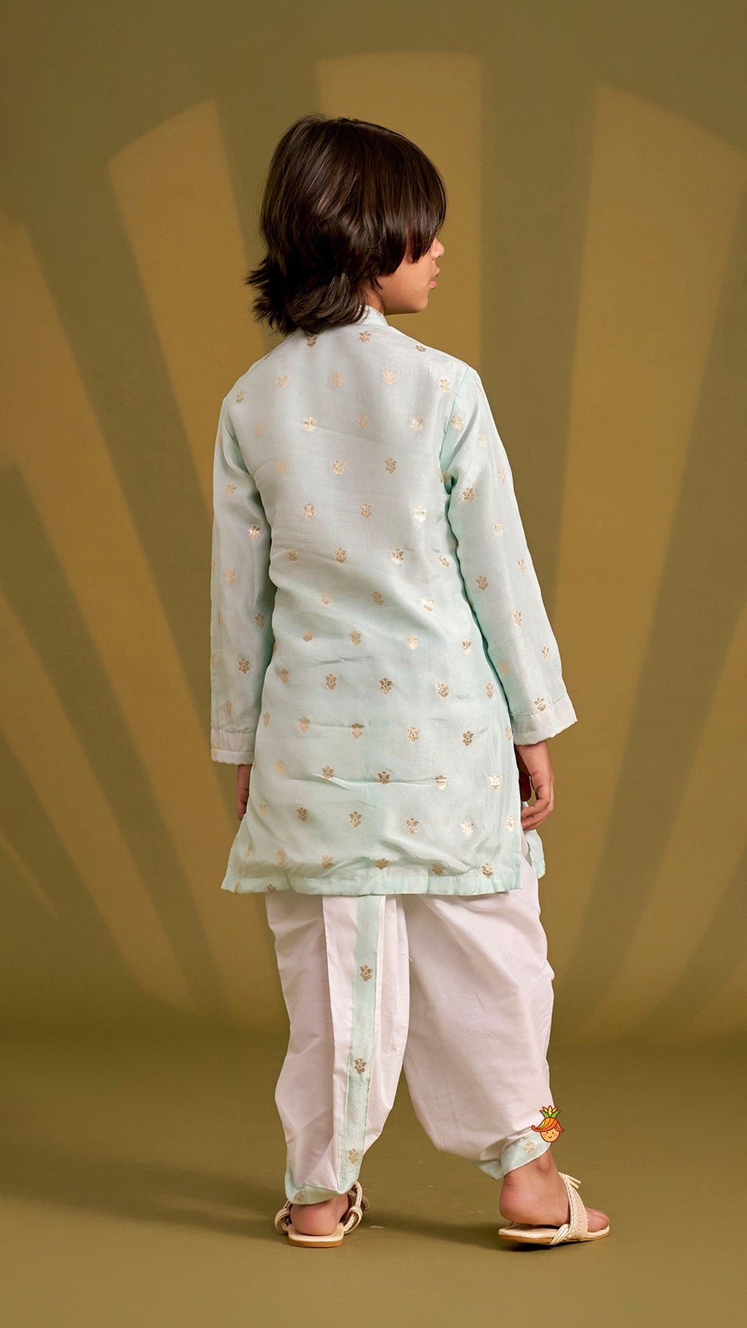 Pre Order: Booti Work Ethnic Kurta And Dhoti
