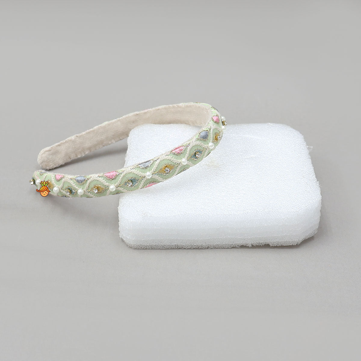 Decorative Thread Embroidered Hairband