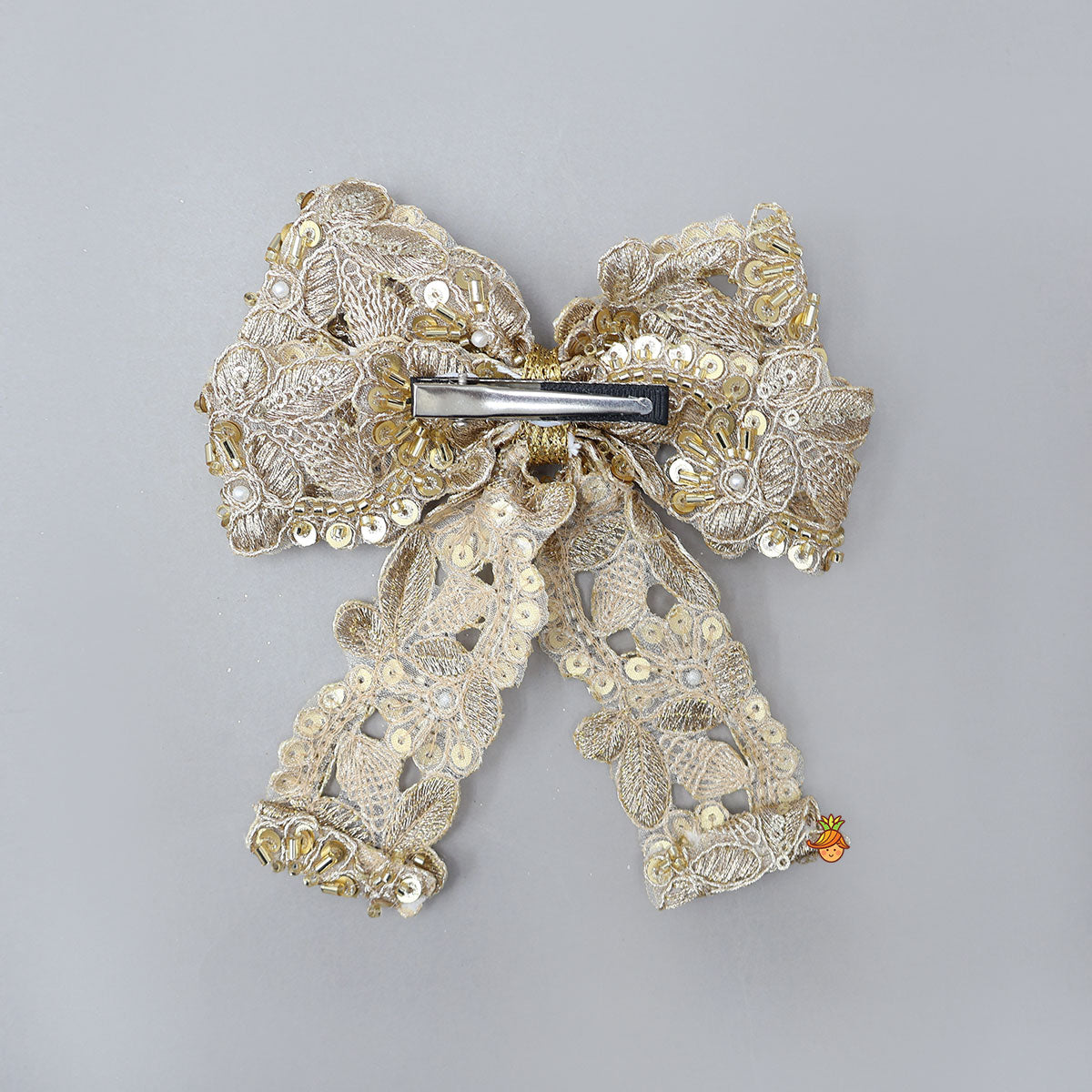 Embroidered Eye-Catching Lace Hair Clip