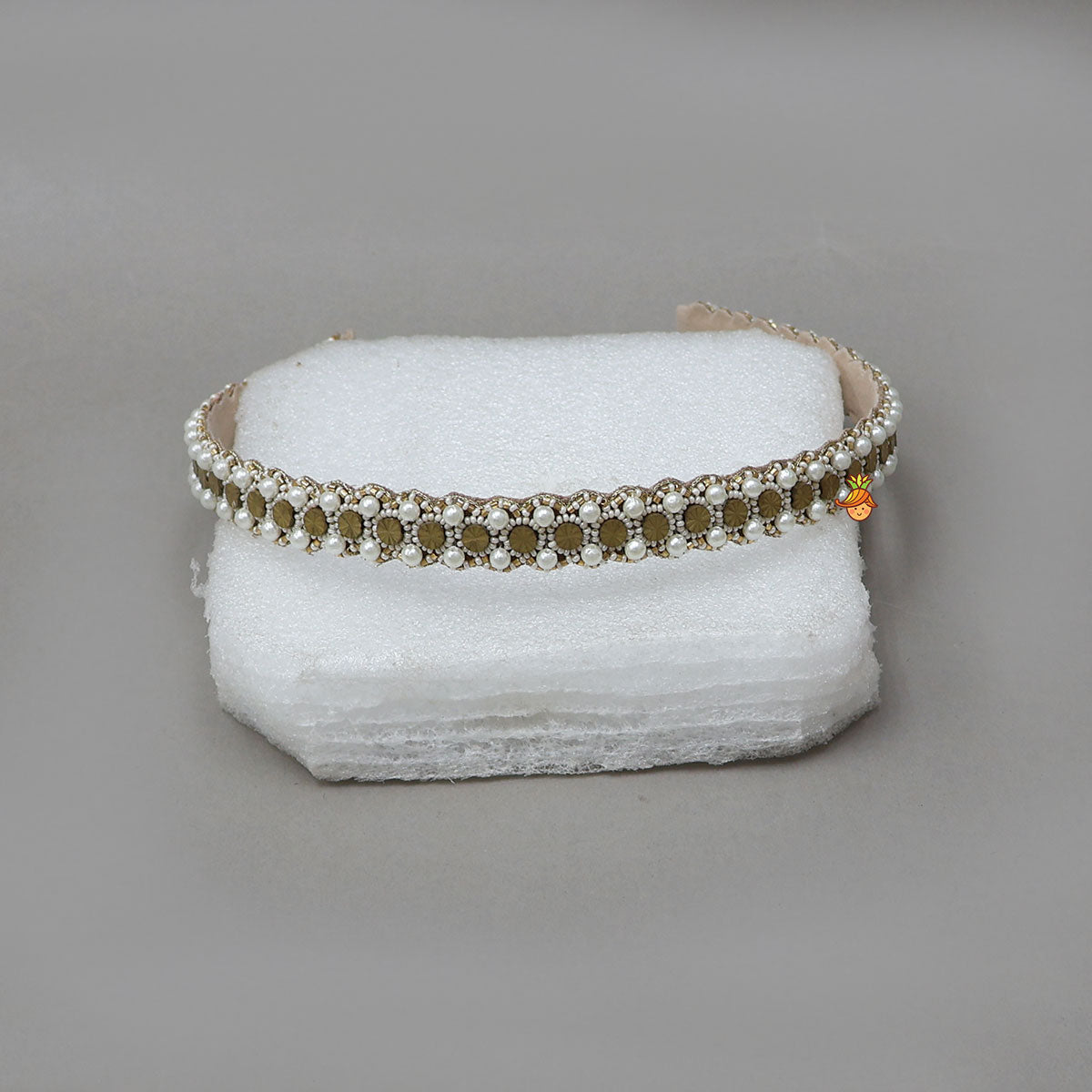 Hand Embroidered Elegant Hair Band