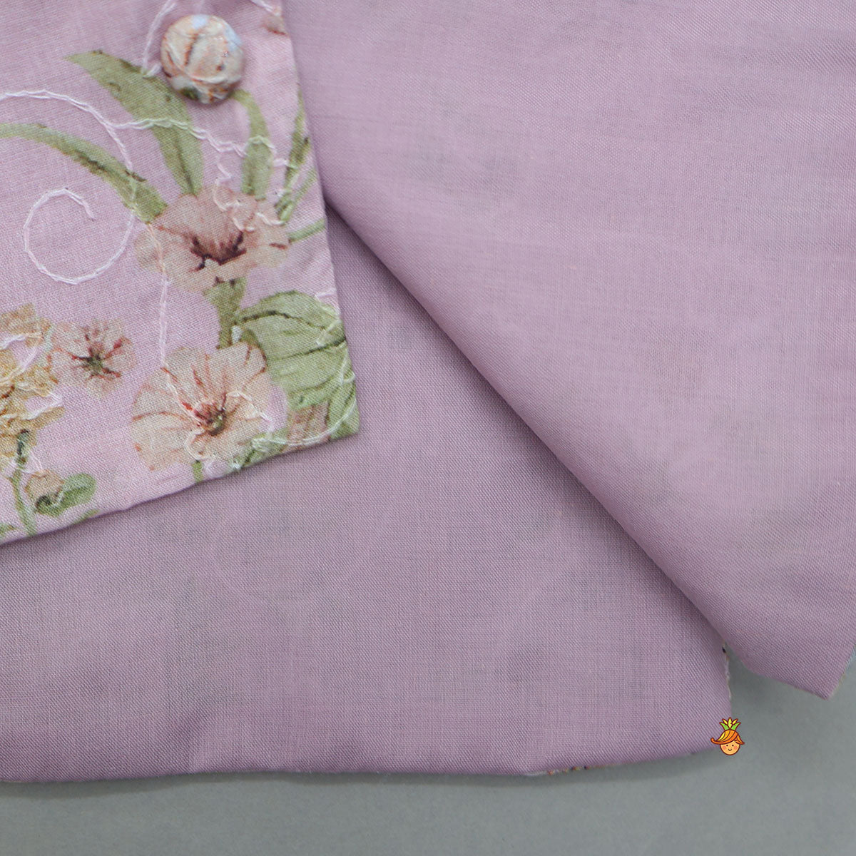 Pre Order: Floral Printed Elegant Kurta With Matching Jacket And Pyjama