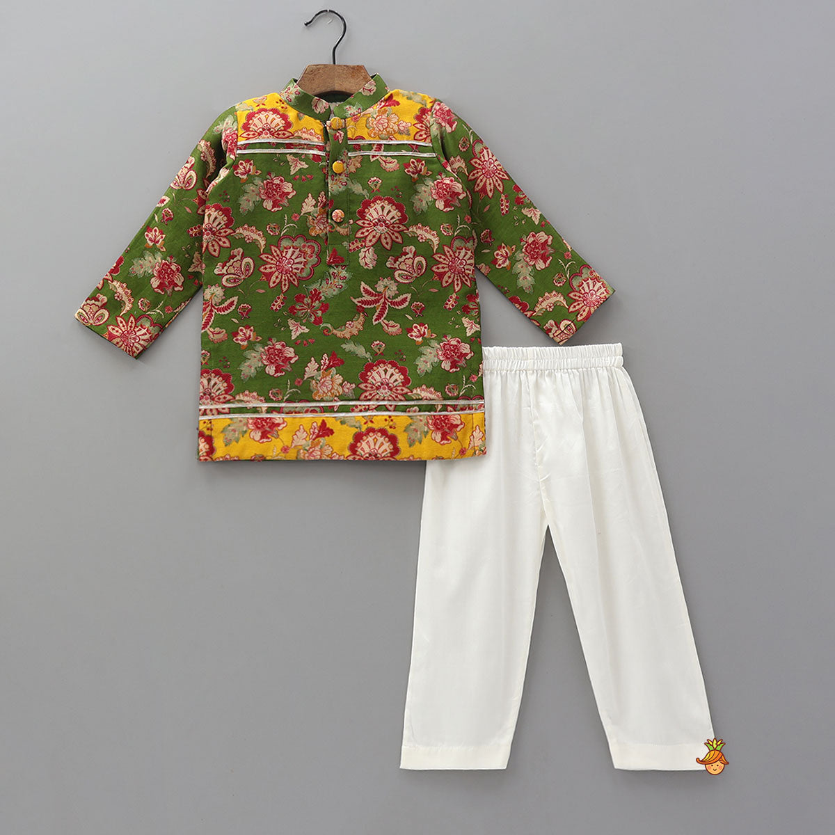 Pre Order: Contrast Yoke Detailed Floral Printed Kurta With Pyjama