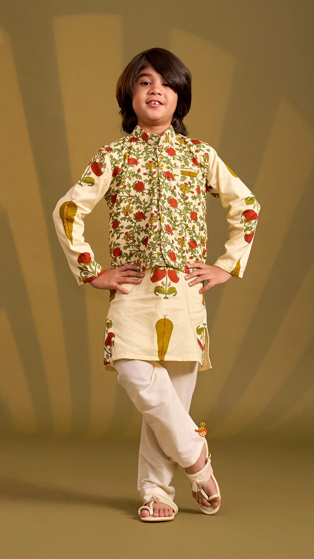 Pre Order: Floral Heritage Print Kurta And Jacket With Pyjama