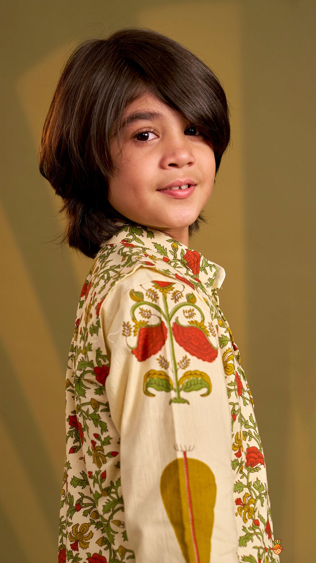 Pre Order: Floral Heritage Print Kurta And Jacket With Pyjama