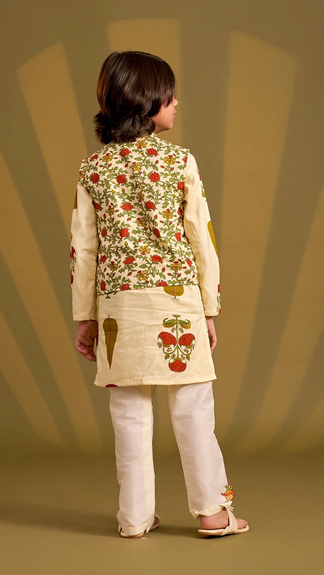 Pre Order: Floral Heritage Print Kurta And Jacket With Pyjama