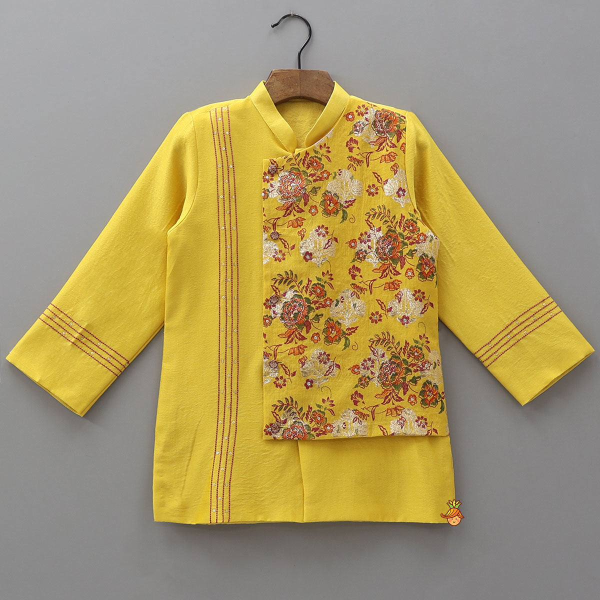 Pre Order: Layered Asymmetric Floral Printed Kurta With Pyjama