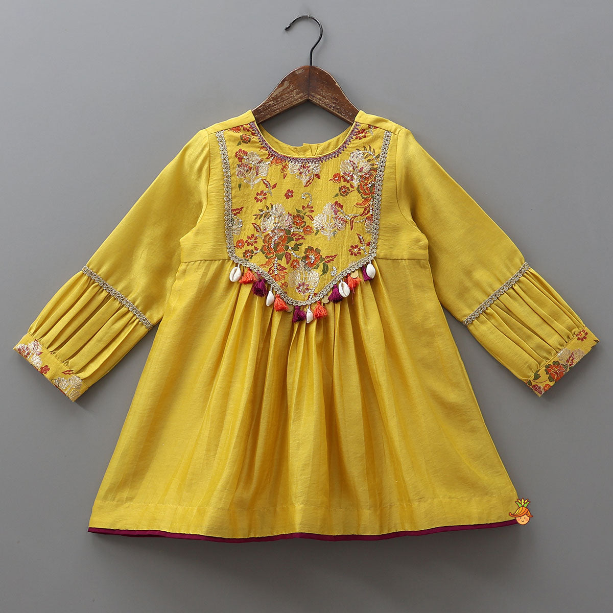 Pre Order: Pleated Sleeve Kurti And Pant With Matching Dupatta