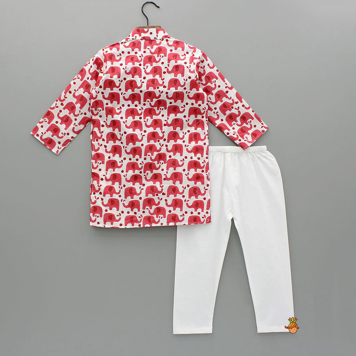 Animal Motif Printed Kurta And Pyjama