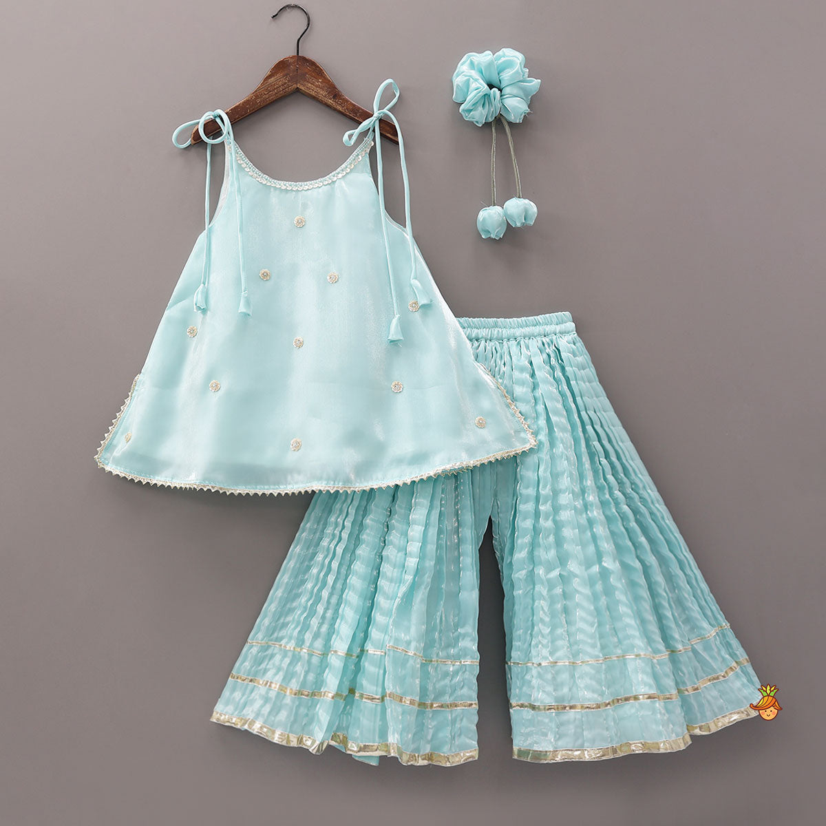 Sleeveless Sheen Elegant Kurti And Crushed Fabric Palazzo With Hair Tie