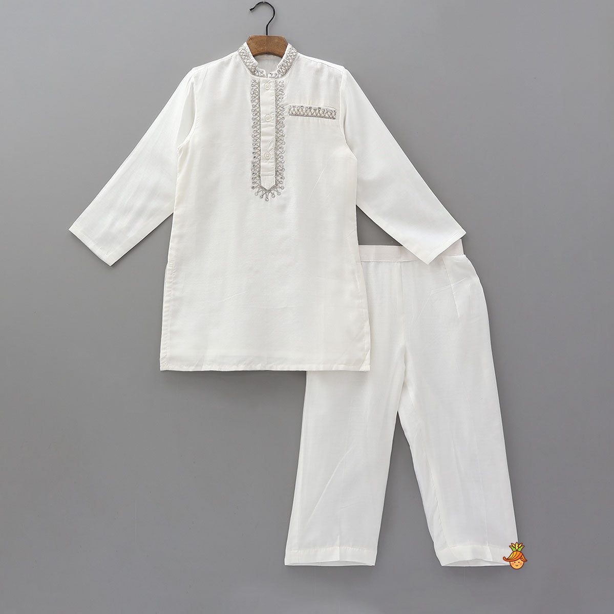 Pre Order: Cutdana Handwork Kurta And Pyjama