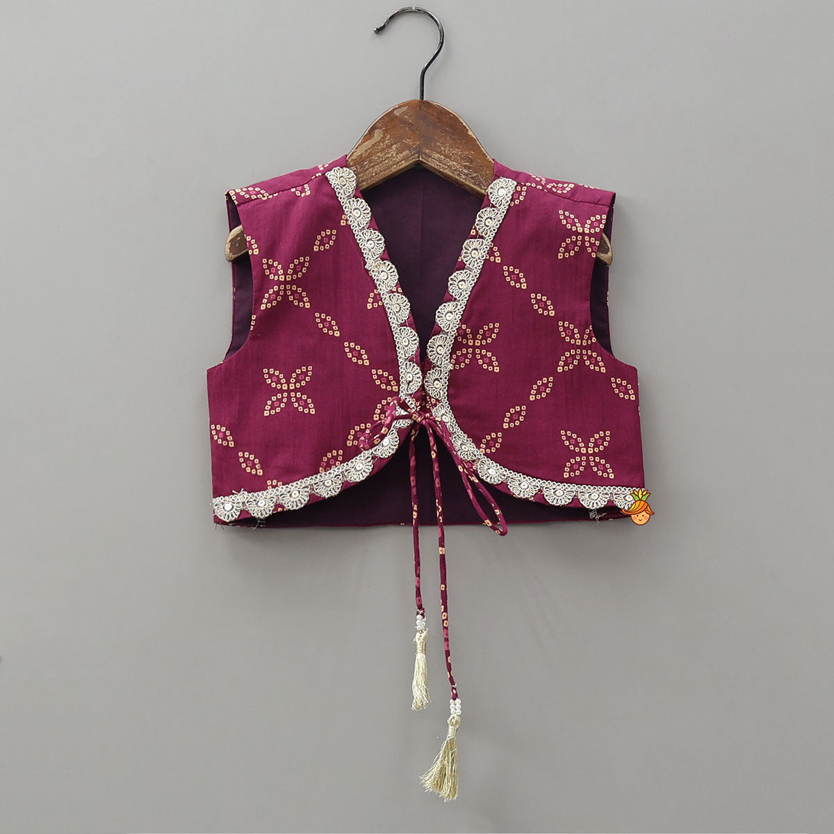 Pre Order: Bandhani Printed Gota Lace Detailed Kurti With Jacket