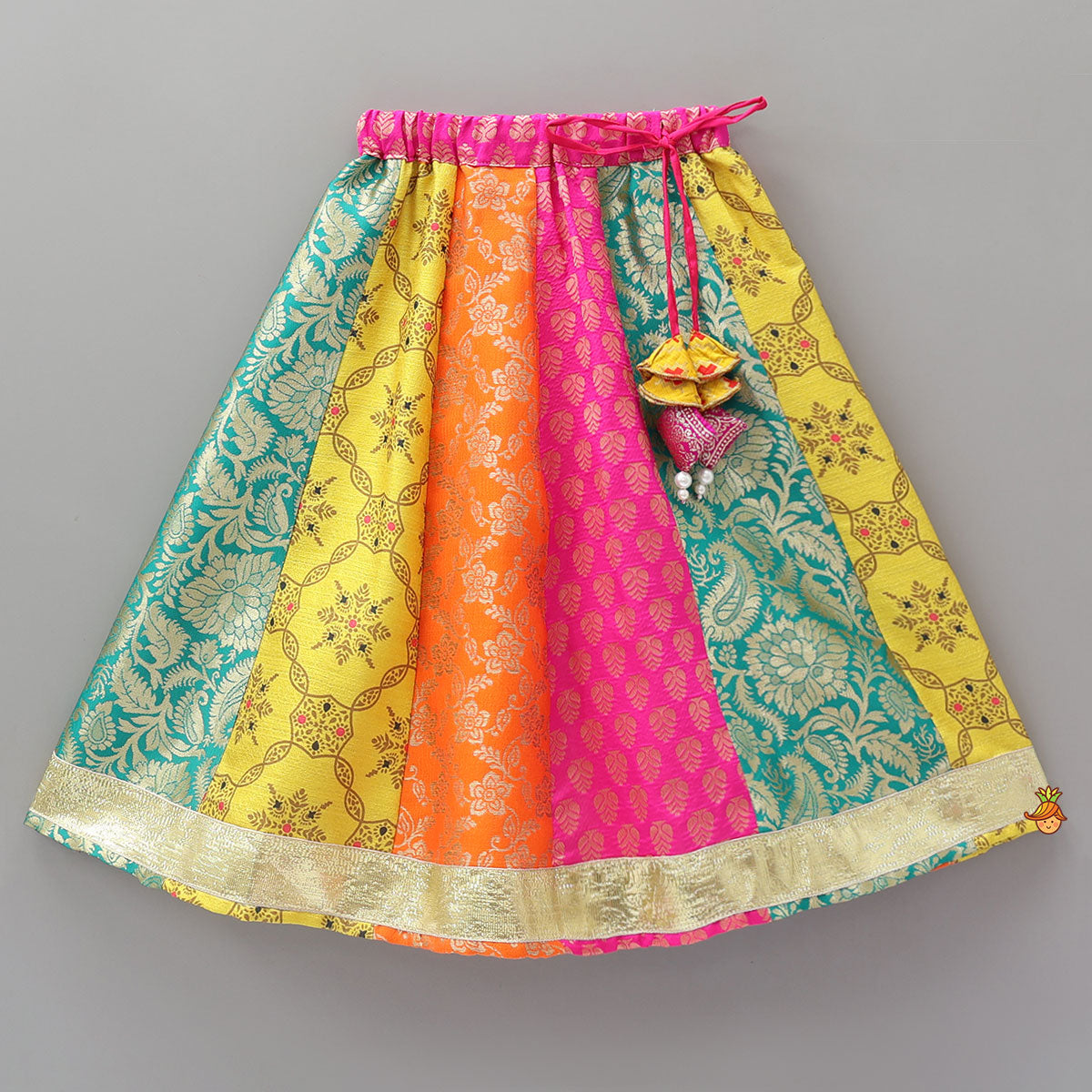 Sleeveless Top And Multicolour Lehenga With Dupatta