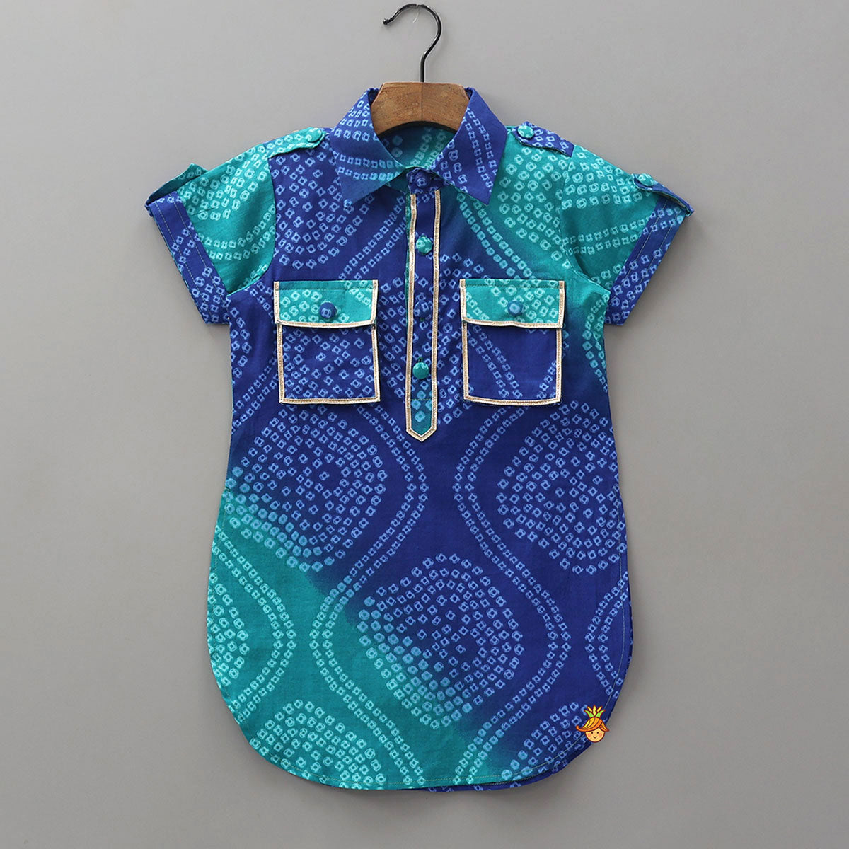 Pre Order: Collar Neck Bandhani Printed Kurta And Patiala