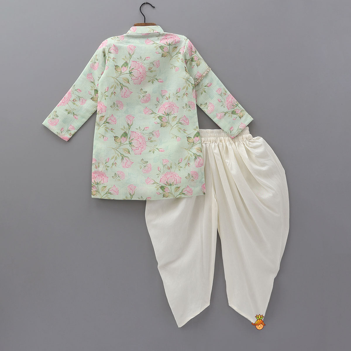 Pre Order: Sequins Lace Work Kurta And Dhoti