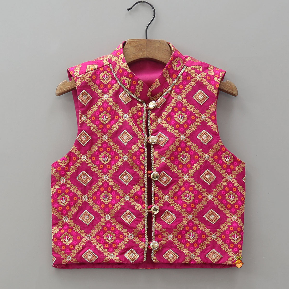Pre Order: Thread Detailed Kurta with Brocade Jacket and Pyjama