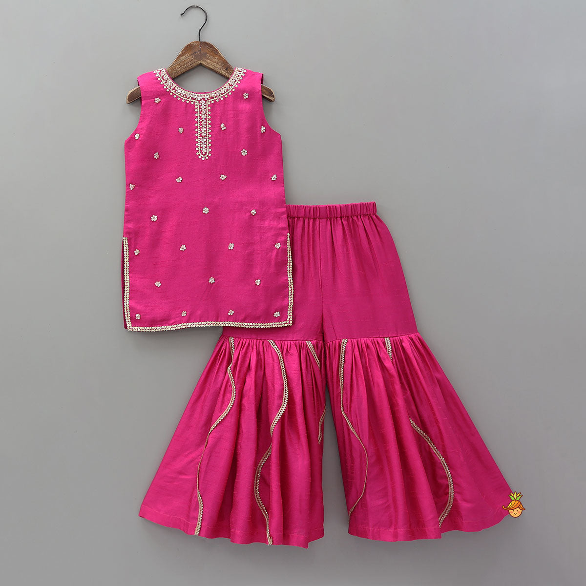 Pre Order: Booti Embroidered Kurti And Lace Work Sharara