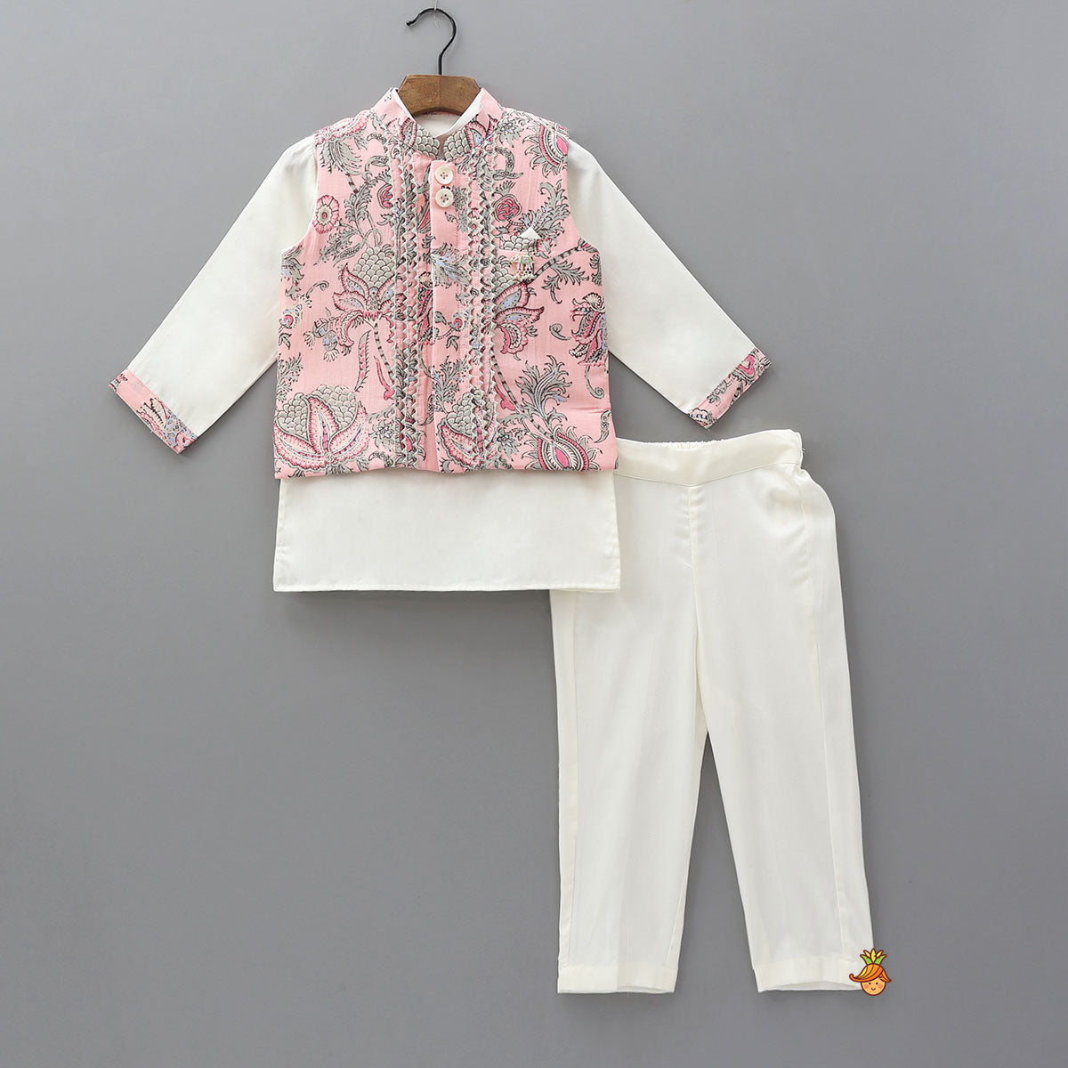 Ethnic Kurta With Contrasting Printed Jacket And Pyjama