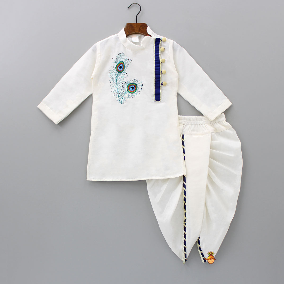 Embroidered Kurta With Lace Detailing Dhoti And Headband
