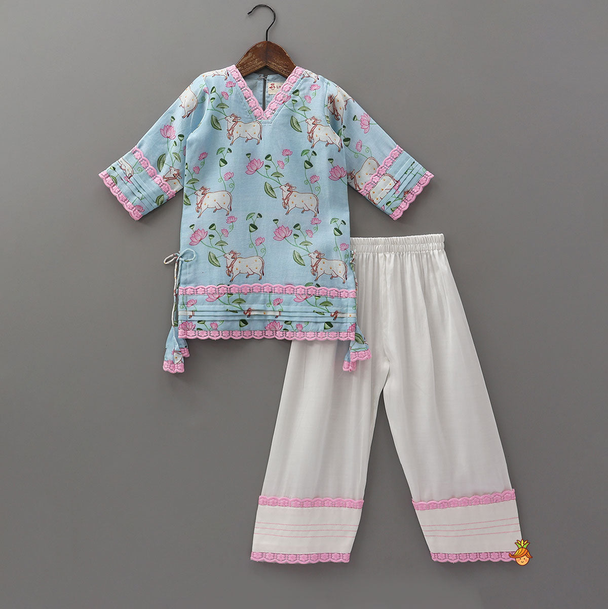 Pre Order: V Neck Kurti And Farshi Salwar With Dupatta