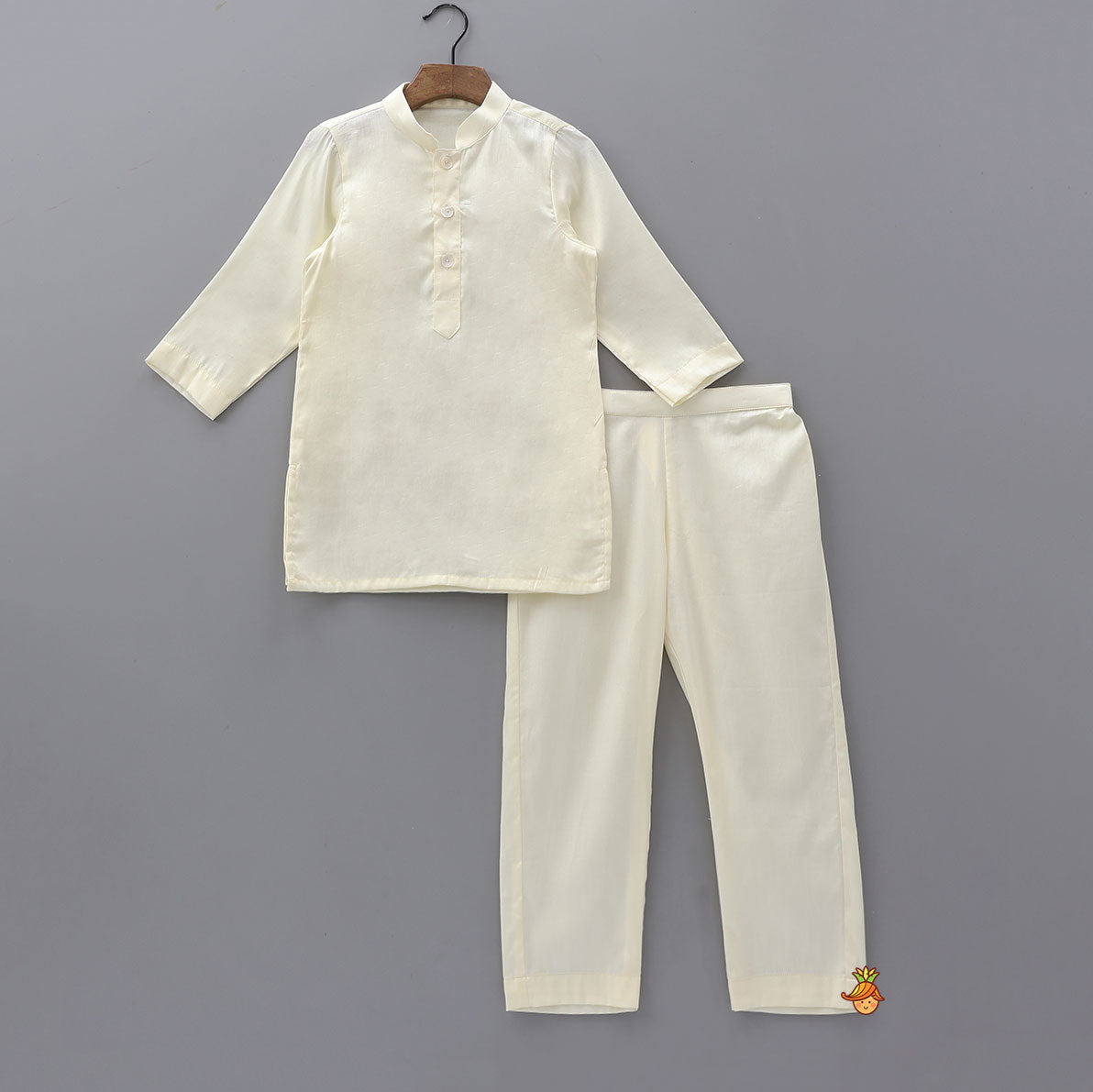 Pre Order: Kurta With Geometric Floral Brocade Jacket And Pyjama