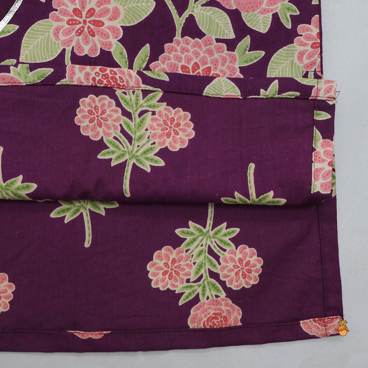 Pre Order: Floral Printed Cotton Kurta And Pyjama