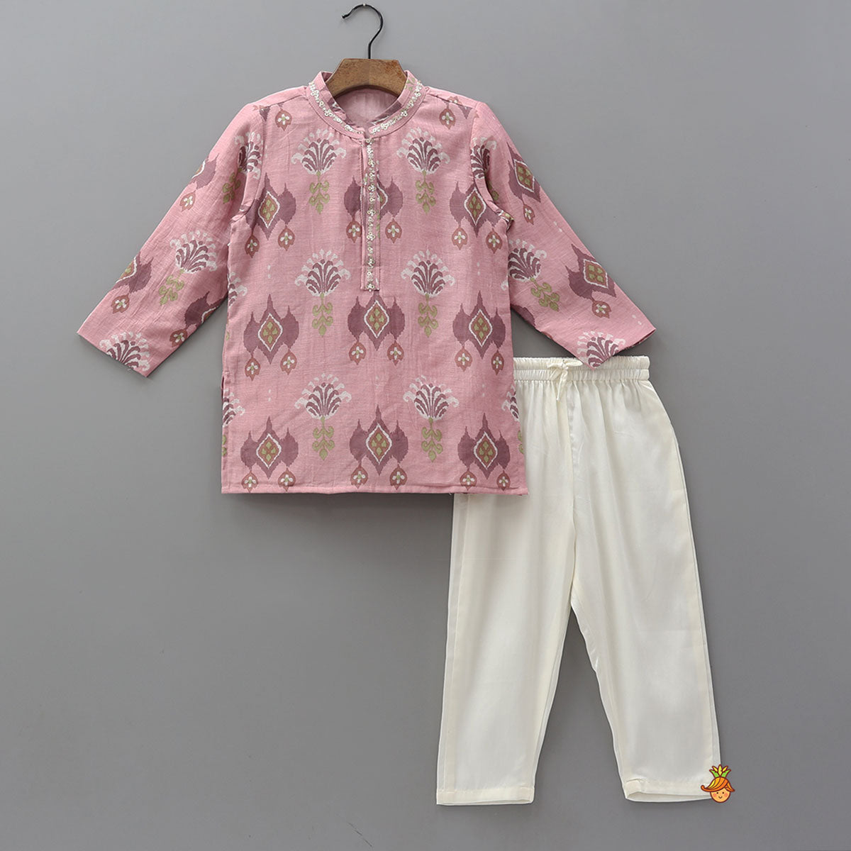 Pre Order: Classic Printed Kurta With Pyjama