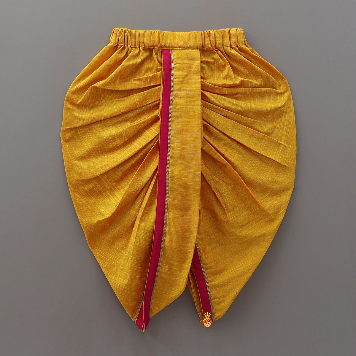 Brocade Kurta And Contrasting Dhoti With Mukut