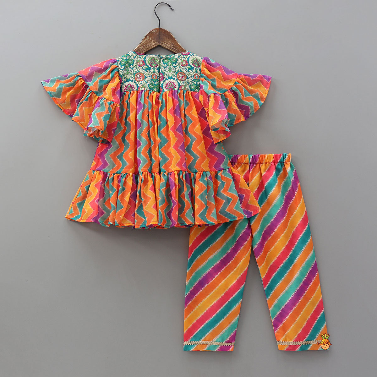 Pre Order: Embroidered Yoke Kurti With Printed Pants