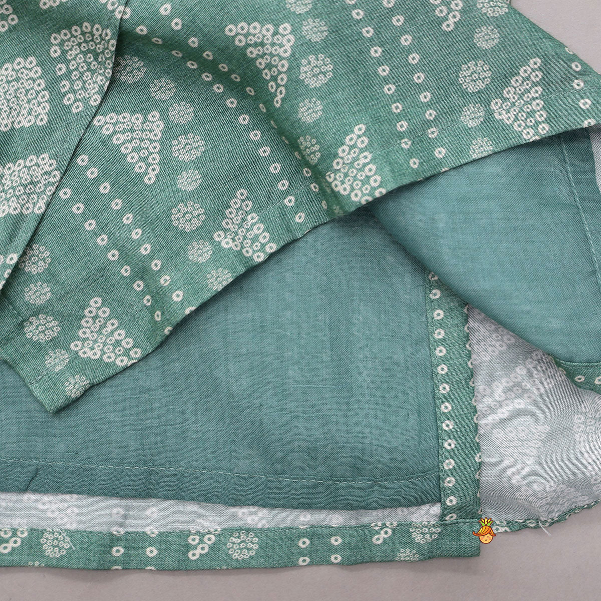 Pre Order: Bandhani Inspired Printed Layered Kurta With Pyjama