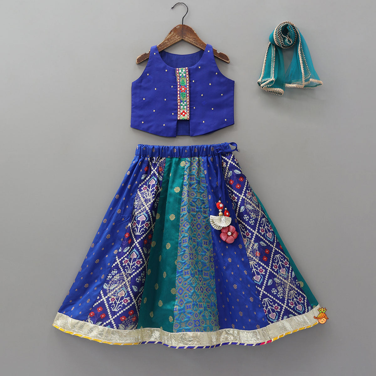 Booti Work Top And Brocade Lehenga With Lace Border Dupatta