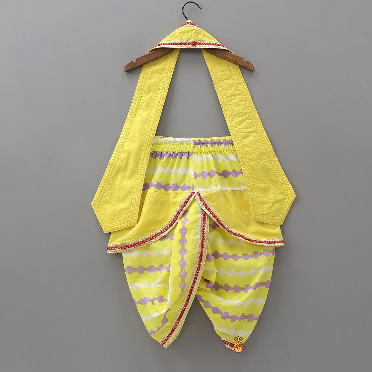 Pre Order: Festive Dhoti Set With Matching Stole And Mukut