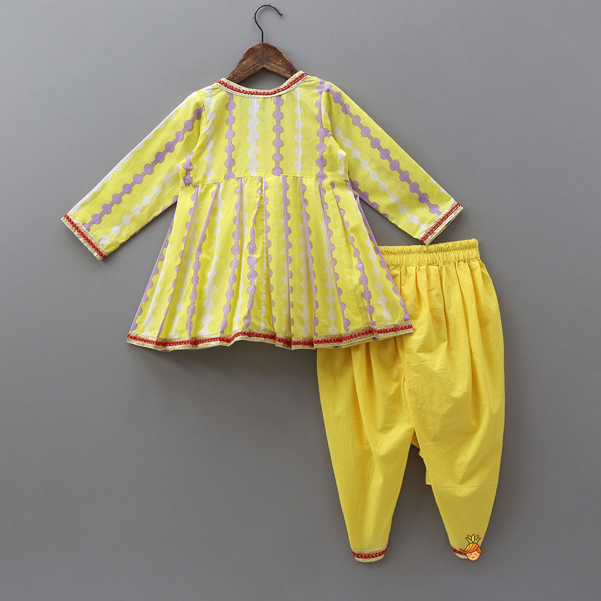 Pre Order: Angarkha Kurti And Flap Detail Dhoti Style Pant With Mukut