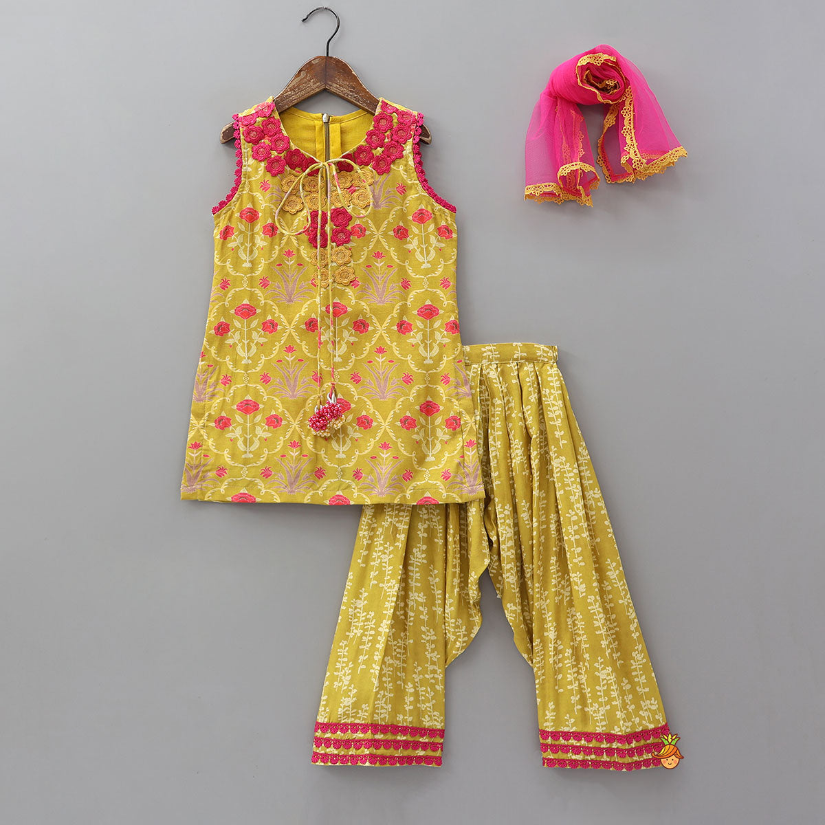 Fabric Flowers Embellished Kurti And Farshi Salwar With Dupatta