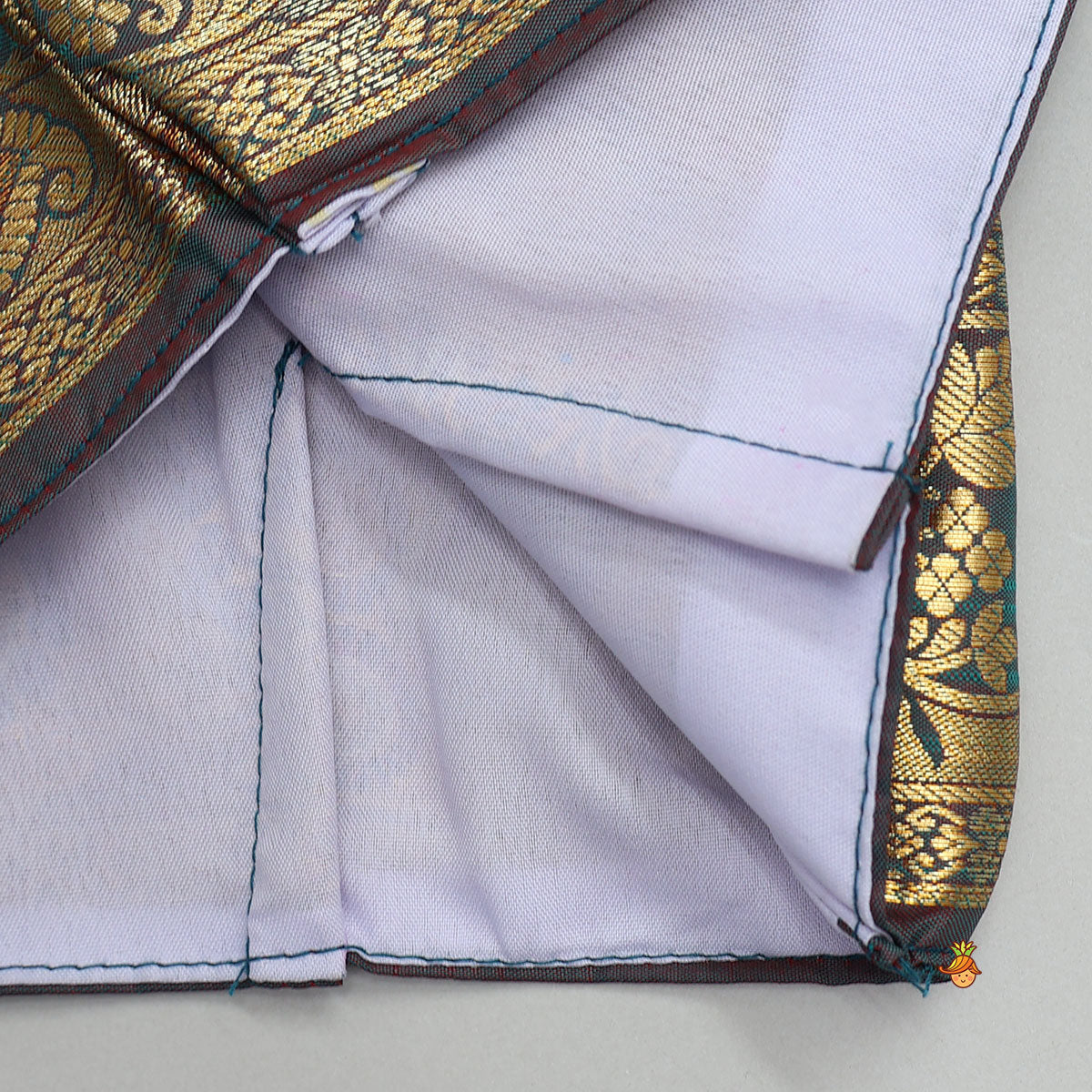 Pre Order: Pre Draped Nauvari Saree With Puff Sleeved Top