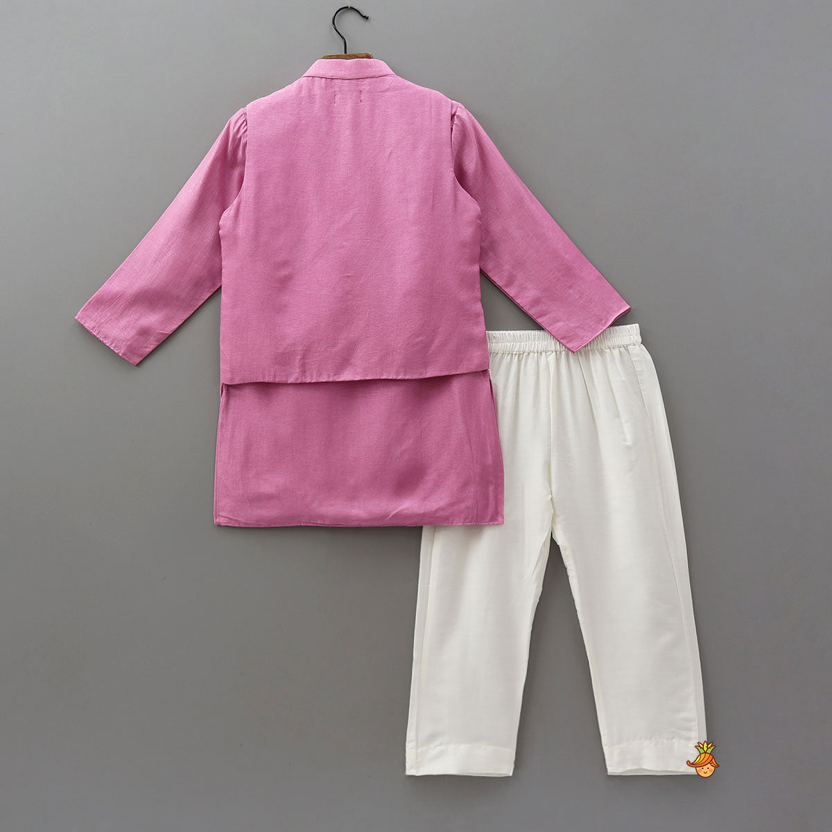 Pre Order: Ethnic Kurta With Thread Embroidered Jacket And Pyjama