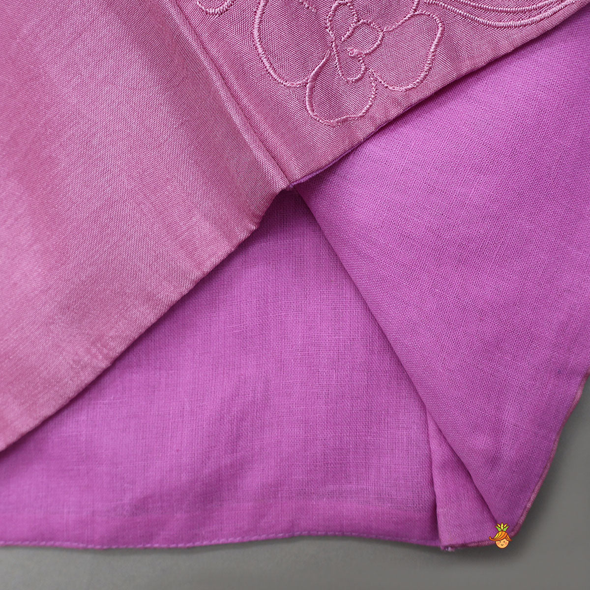 Pre Order: Ethnic Kurta With Thread Embroidered Jacket And Pyjama