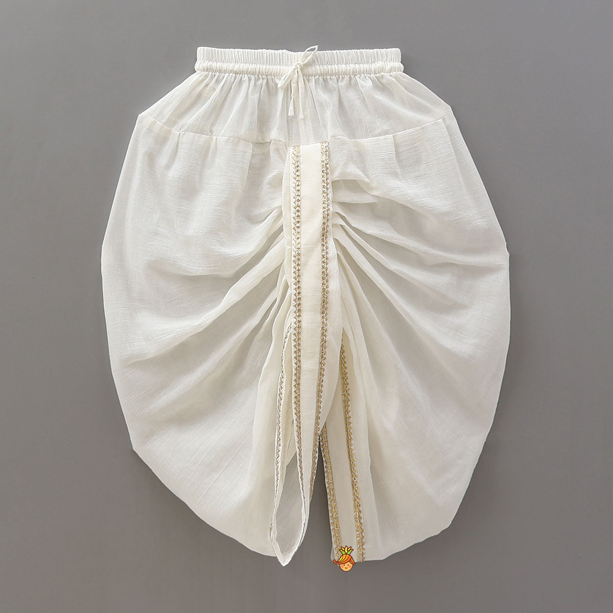 Pre Order: Graceful Dual-Knot Kurta With Dhoti