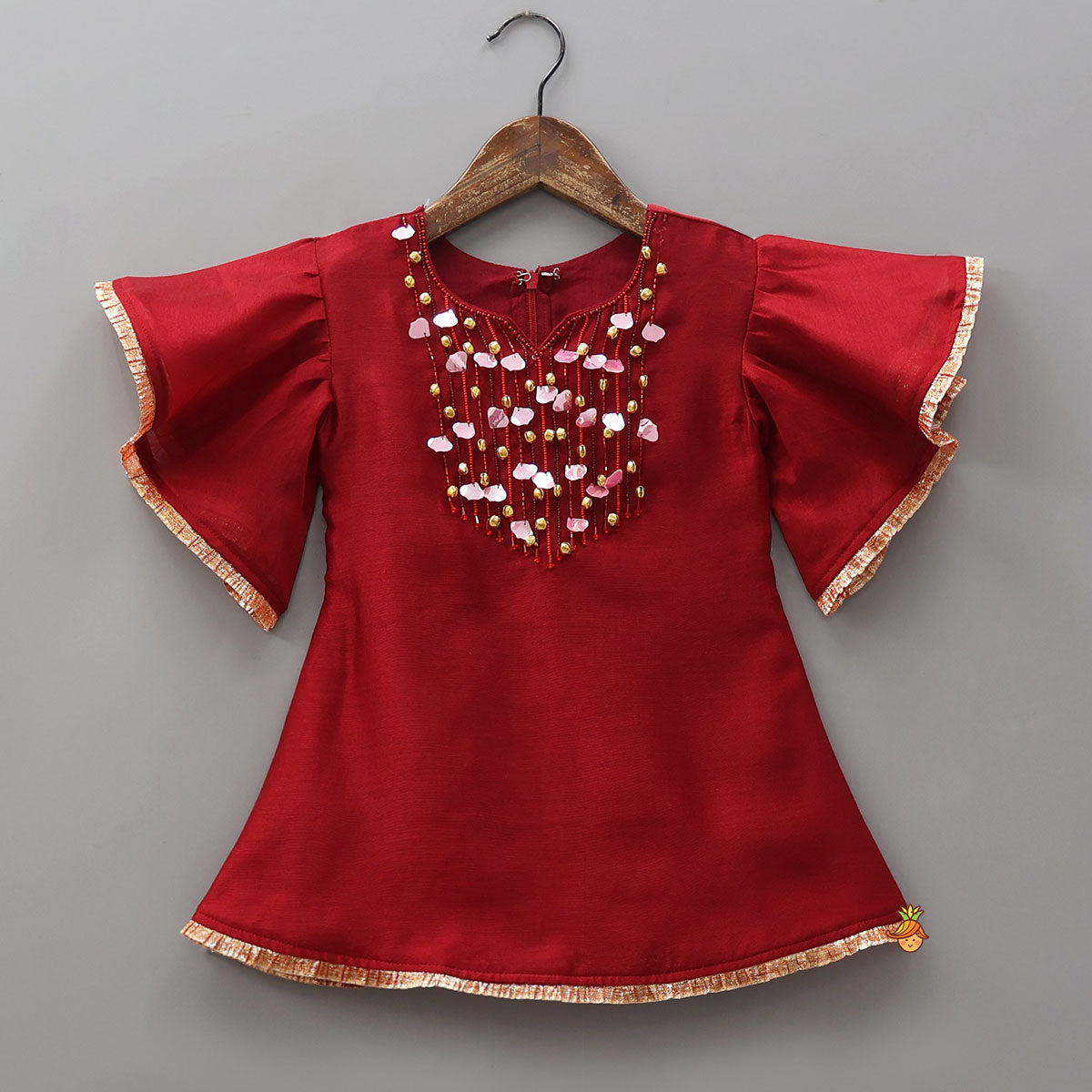 Pre Order: Glamorous Beaded Kurti And Scalloped Pant