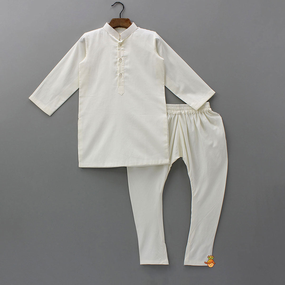 Ethnic Kurta With Exquisite Embroidered Jacket And Churidar